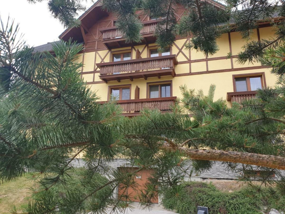Apartmán vo Veľkej Lomnici Vel'ka Lomnica Esterno foto